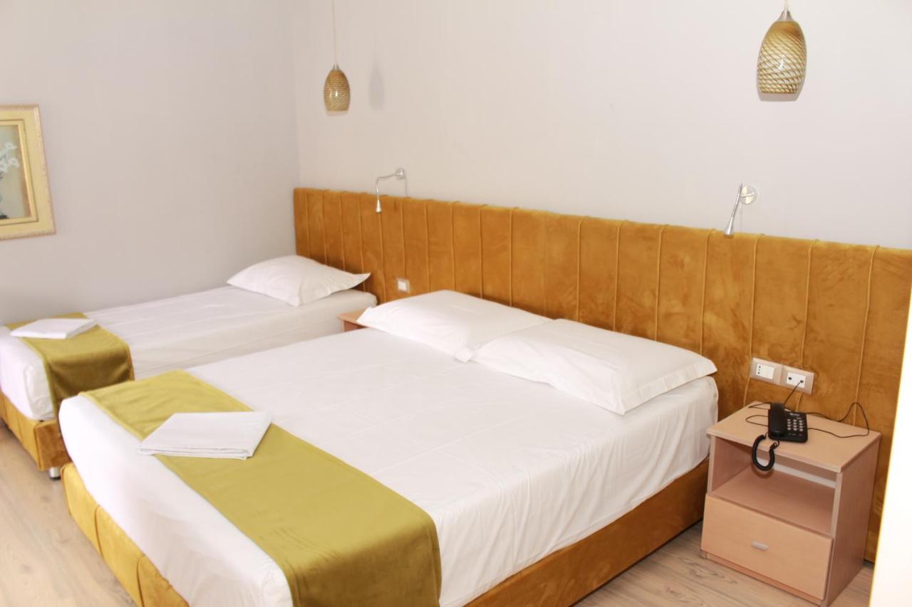 Theranda Boutique Hotel Тирана Экстерьер фото